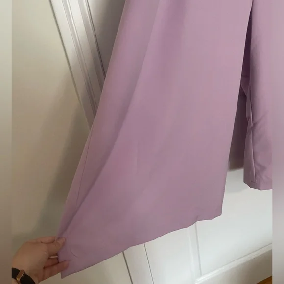 PRETTY LITTLE THING plus size lavender wide leg pants! - Picture 5 of 13